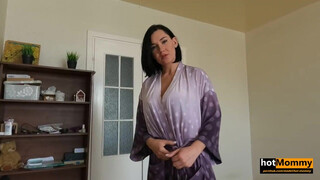 Anal Sex with Mom Warms Up Cold Winter Morning